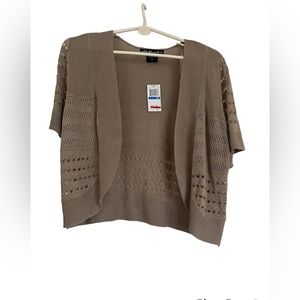 NWT United States Sweaters Shrug Cardigan XL in taupe. NEW WITH TAGS!